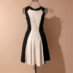 Classic Black & White Calvin Klein Dress Sz 2